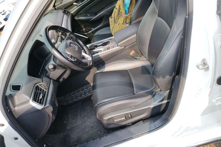 Used Honda Accord 2018 260TURBO Elite Edition China VI Left Front Seat