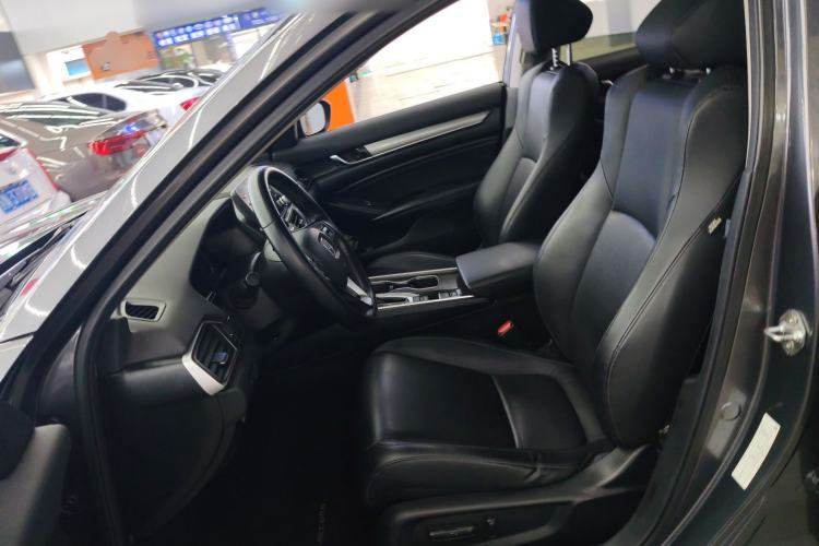 Used Honda Accord 2018 260TURBO Elite Edition China VI Left Front Seat