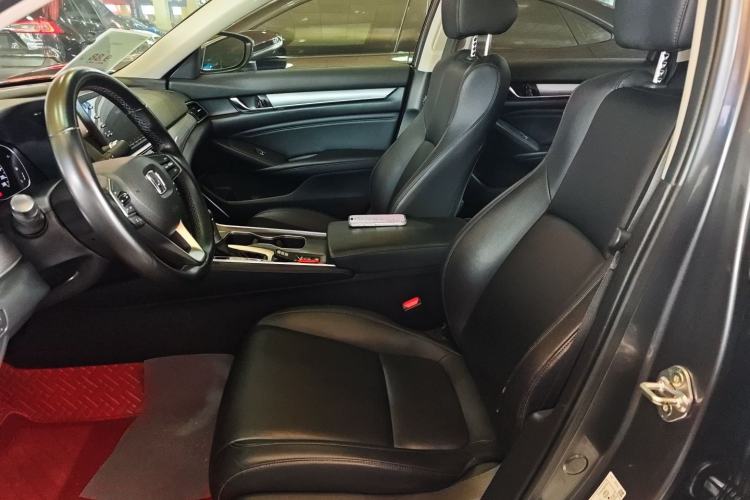 Used Honda Accord 2018 260TURBO Elite Edition China VI Left Front Seat
