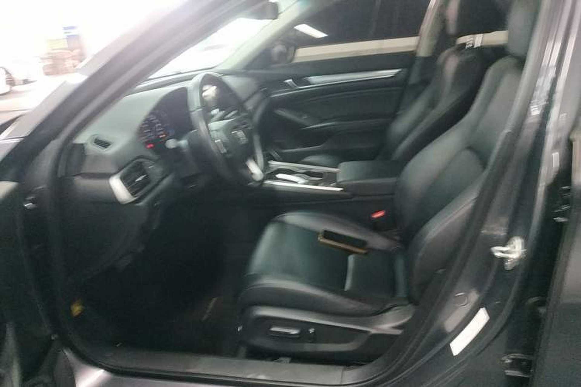 Used Honda Accord 2018 260TURBO Elite Edition China VI Left Front Seat