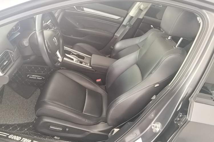 Used Honda Accord 2018 260TURBO Elite Edition China VI Left Front Seat