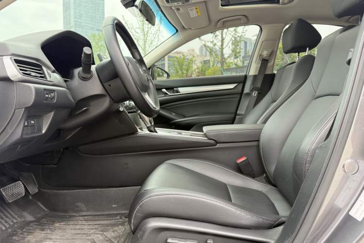 Used Honda Accord 2018 260TURBO Elite Edition China VI Left Front Seat