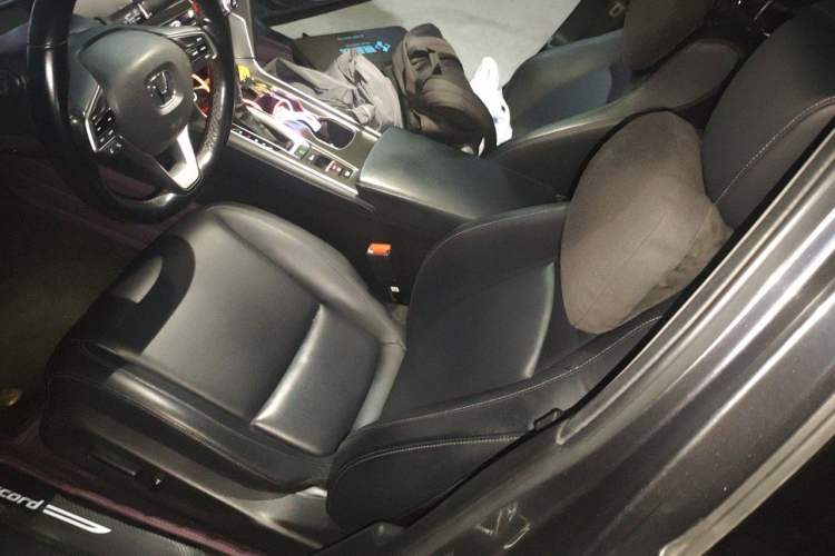 Used Honda Accord 2018 260TURBO Elite Edition China VI Left Front Seat