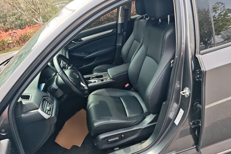 Used Honda Accord 2018 260TURBO Luxury Edition China VI Left Front Seat