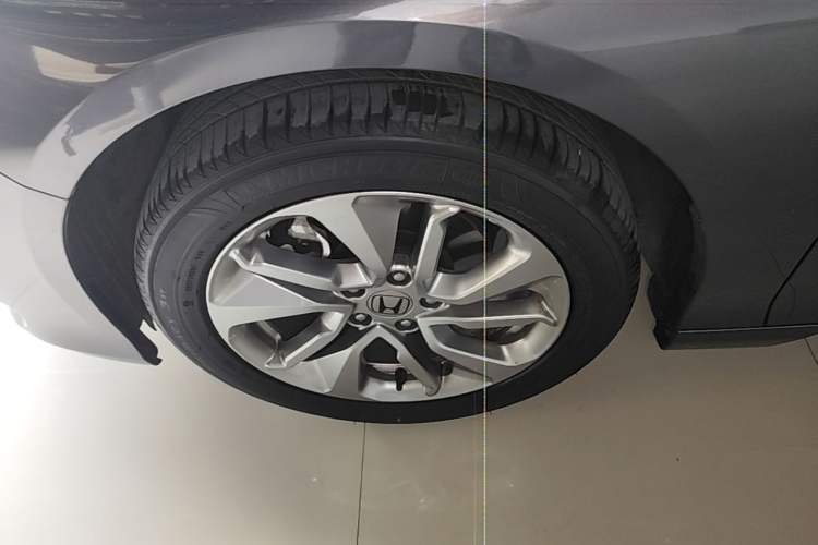 Used Honda Accord 2018 260TURBO Luxury Edition China VI Left Front Wheel Hub