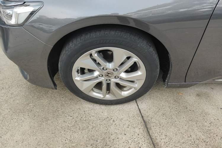 Used Honda Accord 2018 260TURBO Elite Edition China VI Left Front Wheel Hub
