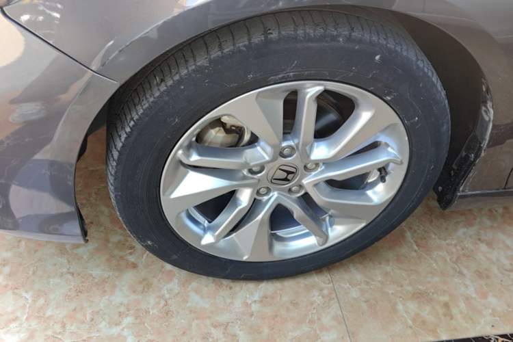 Used Honda Accord 2018 260TURBO Elite Edition China VI Left Front Wheel Hub