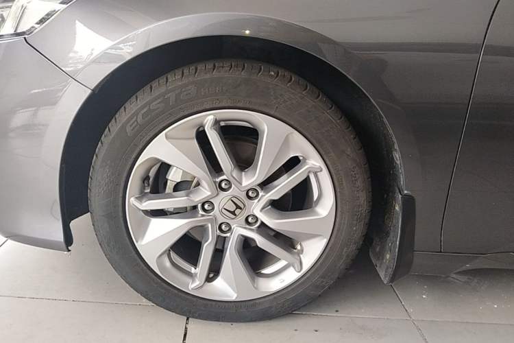 Used Honda Accord 2018 260TURBO Elite Edition China VI Left Front Wheel Hub