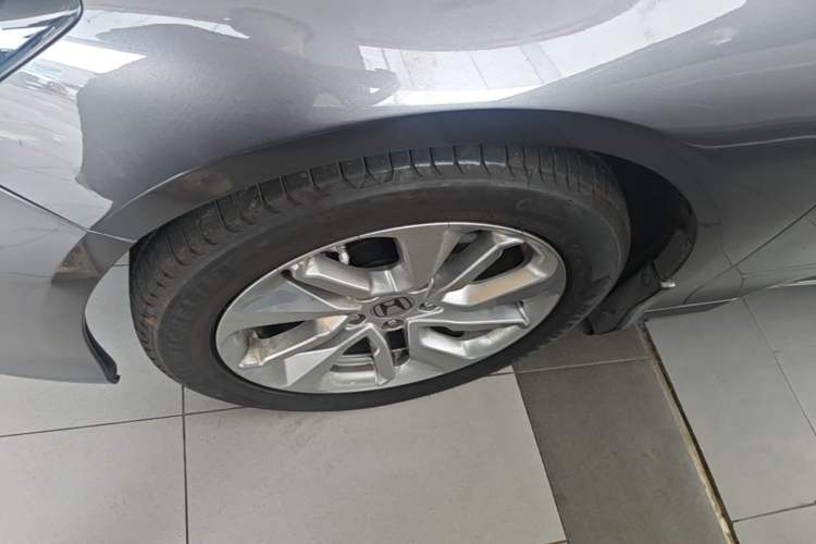 Used Honda Accord 2018 260TURBO Luxury Edition China VI Left Front Wheel Hub