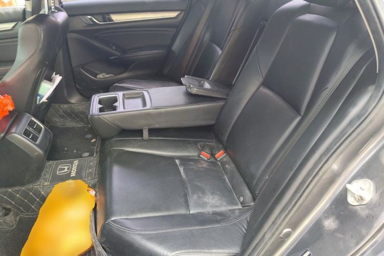 Used Honda Accord 2018 260TURBO Elite Edition China VI Left Rear Seat