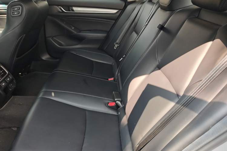Used Honda Accord 2018 Rui·Hybrid 2.0L Rui Zhi Edition China VI Left Rear Seat