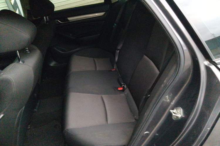 Used Honda Accord 2018 Rui·Hybrid 2.0L Rui Ku Edition China VI Left Rear Seat