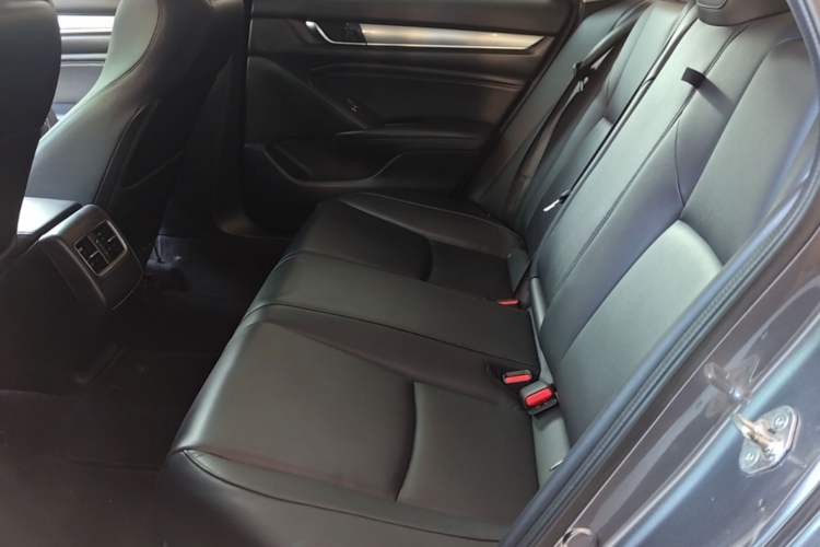 Used Honda Accord 2018 260TURBO Elite Edition China VI Left Rear Seat