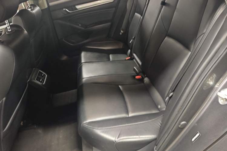 Used Honda Accord 2018 260TURBO Elite Edition China VI Left Rear Seat