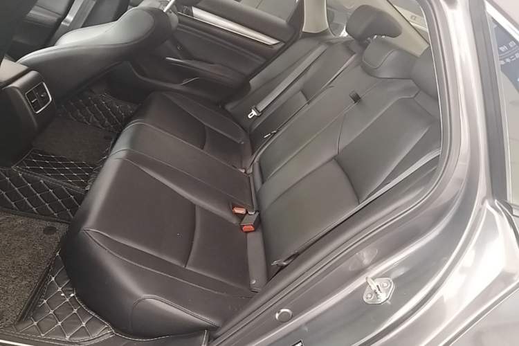 Used Honda Accord 2018 260TURBO Elite Edition China VI Left Rear Seat