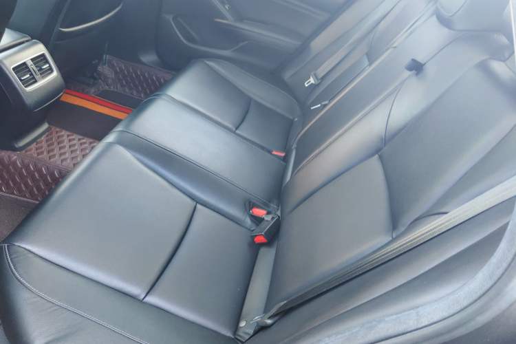 Used Honda Accord 2018 260TURBO Elite Edition China VI Left Rear Seat