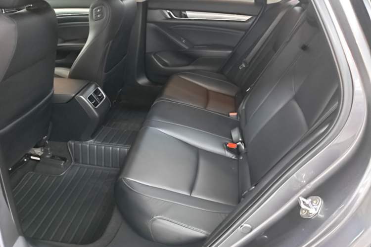 Used Honda Accord 2018 Rui Hybrid 2.0L Rui Ling Edition China VI Left Rear Seat