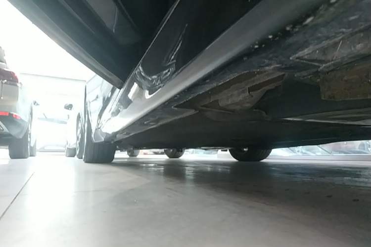 Used Honda Accord 2018 260TURBO Elite Edition China VI Left Side Sill