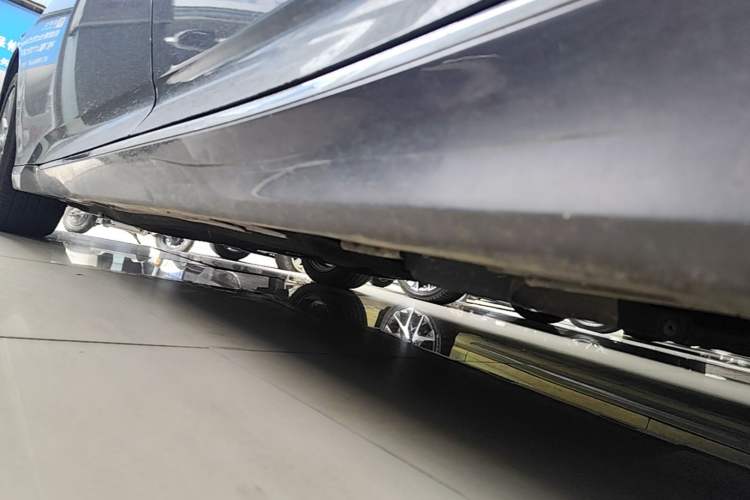 Used Honda Accord 2018 260TURBO Elite Edition China VI Left Side Sill