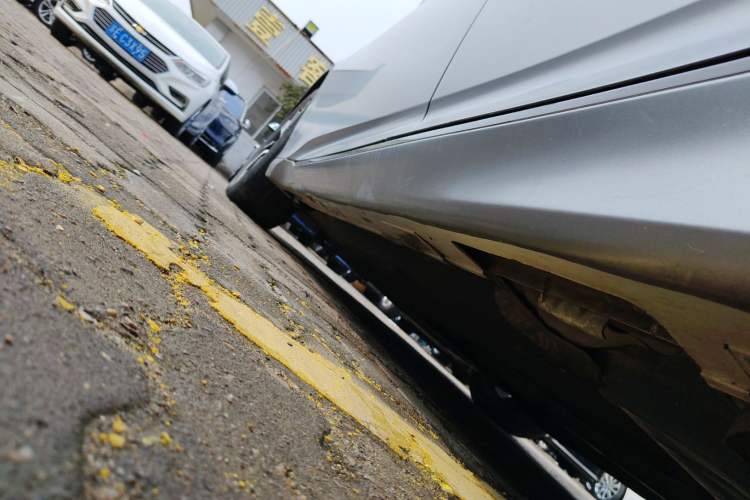 Used Honda Accord 2018 260TURBO Elite Edition China VI Left Side Sill
