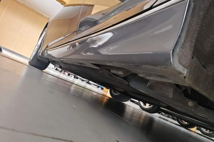 Used Honda Accord 2018 260TURBO Luxury Edition China VI Left Side Sill