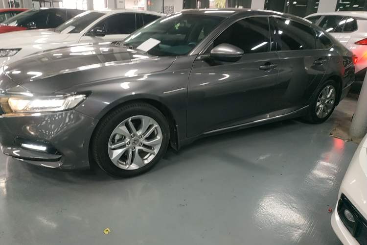 Used Honda Accord 2018 260TURBO Elite Edition China VI Left Side
