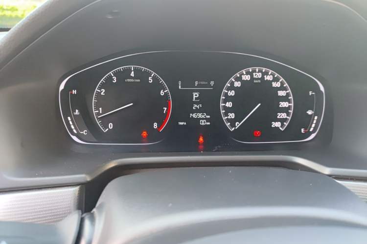 Used Honda Accord 2018 260TURBO Elite Edition China VI Odometer Close Up