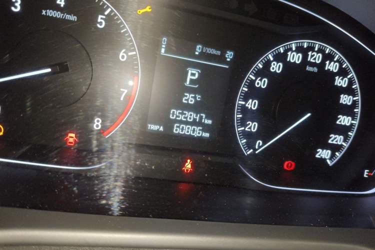 Used Honda Accord 2018 260TURBO Elite Edition China VI Odometer Close Up