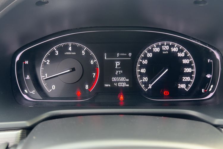 Used Honda Accord 2018 260TURBO Elite Edition China VI Odometer Close Up