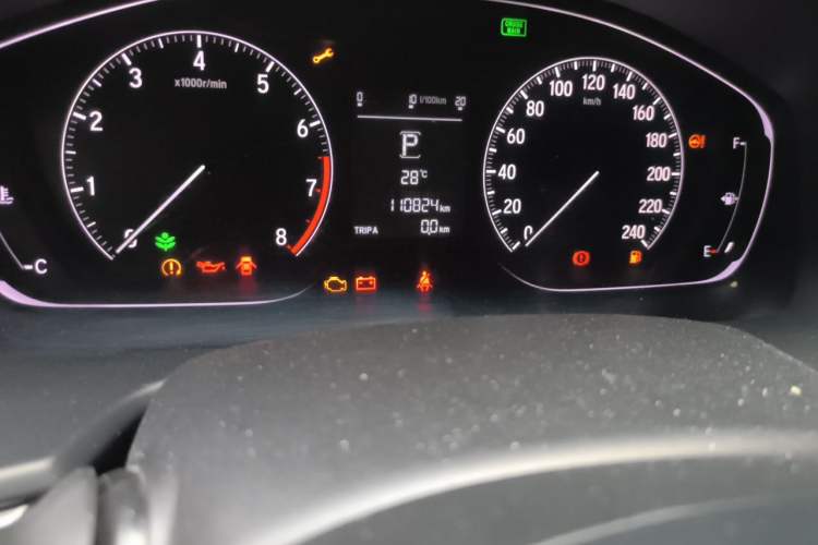 Used Honda Accord 2018 260TURBO Elite Edition China V Odometer Close Up