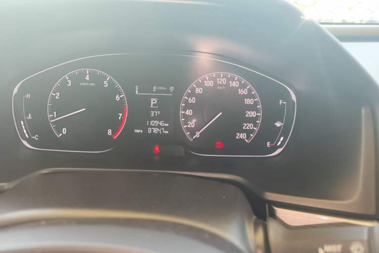 Used Honda Accord 2018 260TURBO Elite Edition China VI Odometer Close Up