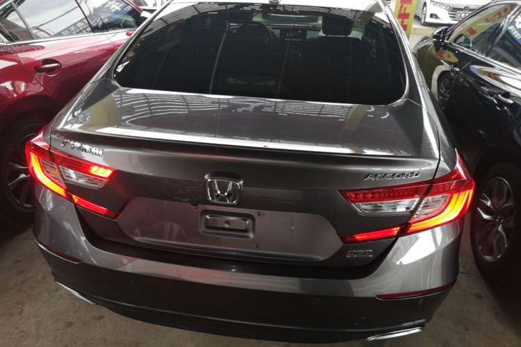 Used Honda Accord 2018 260TURBO Luxury Edition China VI Rear