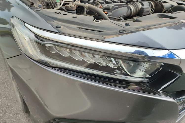 Used Honda Accord 2018 260TURBO Elite Edition China VI Right Front Headlight