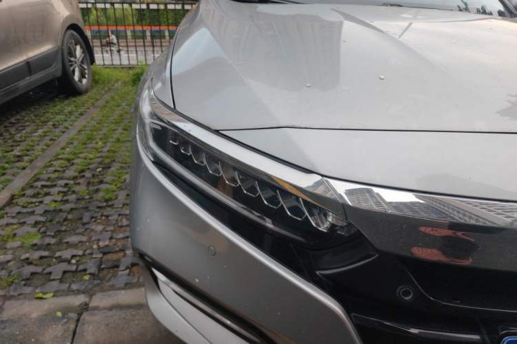 Used Honda Accord 2018 Rui·Hybrid 2.0L Rui Zhi Edition China VI Right Front Headlight