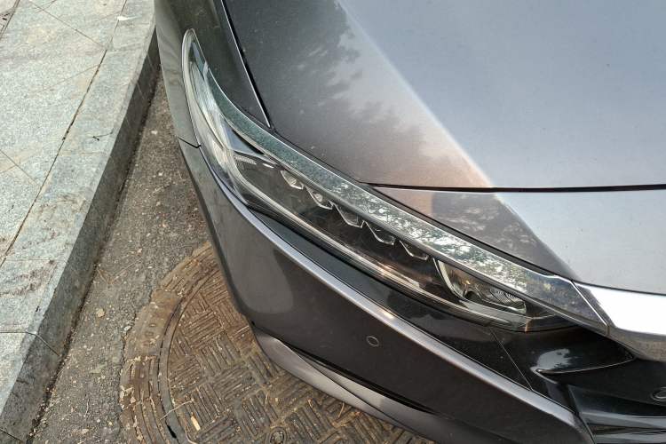 Used Honda Accord 2018 260TURBO Luxury Edition China V Emission Standard Right Front Headlight