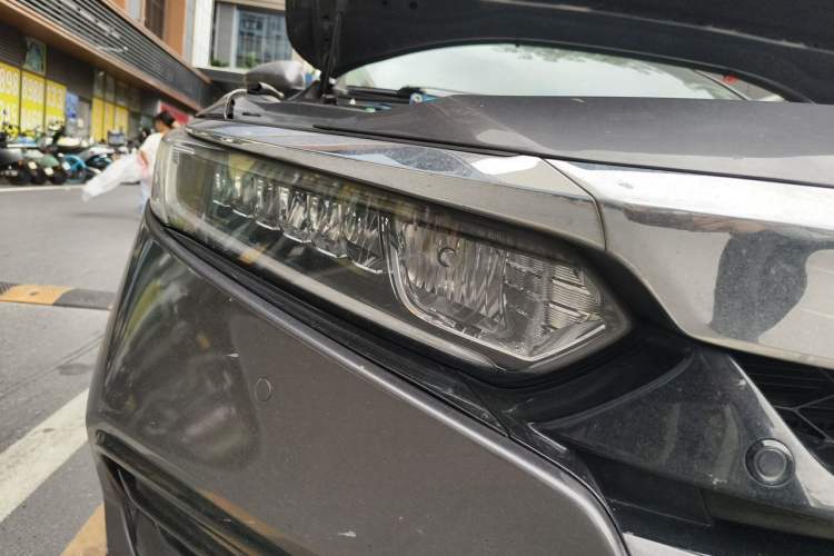 Used Honda Accord 2018 260TURBO Luxury Edition China VI Right Front Headlight