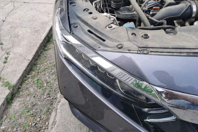 Used Honda Accord 2018 260TURBO Elite Edition China VI Right Front Headlight