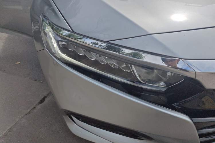 Used Honda Accord 2018 260TURBO Elite Edition China V Right Front Headlight