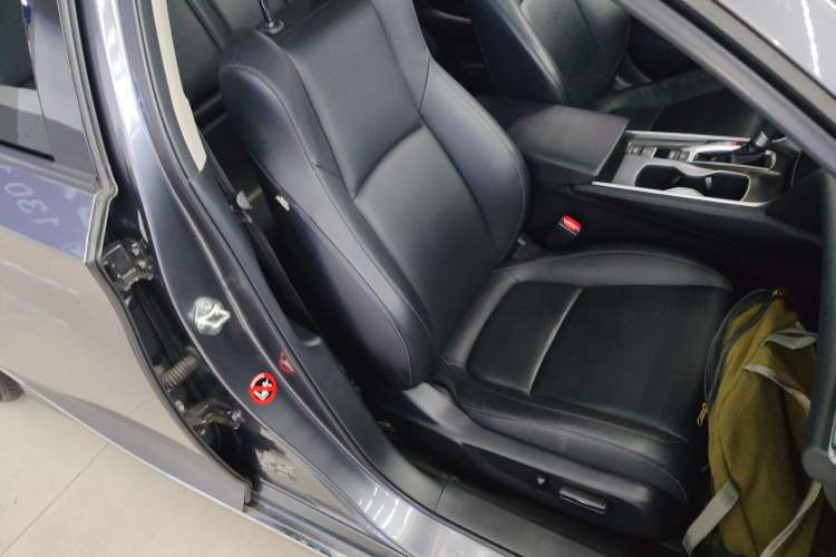 Used Honda Accord 2018 260TURBO Elite Edition China VI Right Front Seat