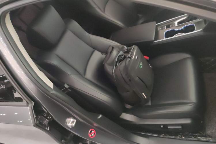 Used Honda Accord 2018 260TURBO Luxury Edition China VI Right Front Seat