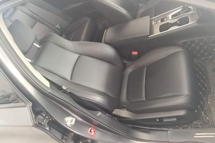 Used Honda Accord 2018 260TURBO Elite Edition China VI Right Front Seat