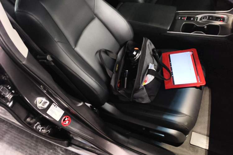 Used Honda Accord 2018 Rui Hybrid 2.0L Rui Ling Edition China VI Right Front Seat