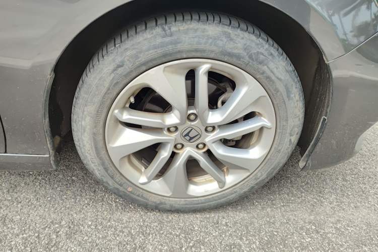 Used Honda Accord 2018 260TURBO Elite Edition China VI Right Front Wheel Hub