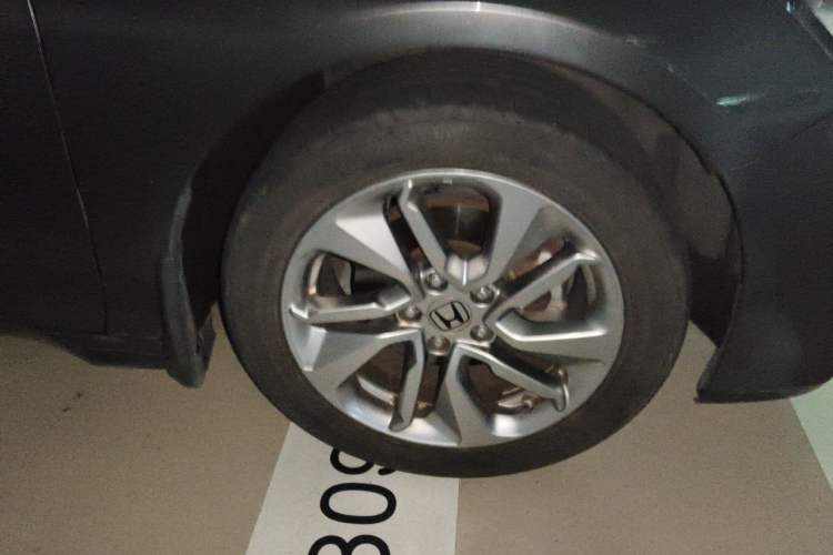 Used Honda Accord 2018 260TURBO Luxury Edition China VI Right Front Wheel Hub