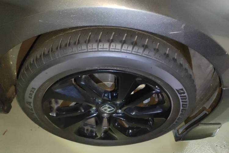 Used Honda Accord 2018 260TURBO Elite Edition China VI Right Front Wheel Hub