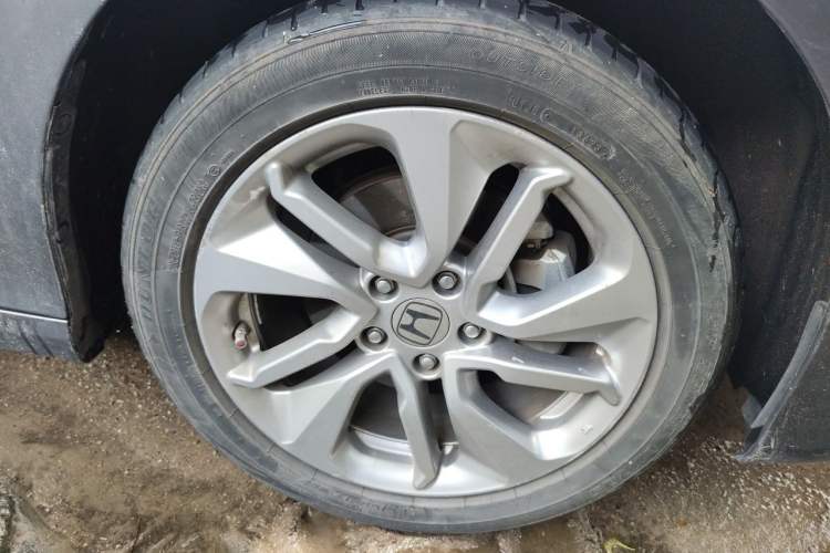 Used Honda Accord 2018 260TURBO Elite Edition China VI Right Front Wheel Hub