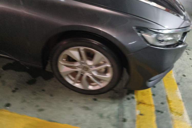 Used Honda Accord 2018 260TURBO Elite Edition China VI Right Front Wheel Hub