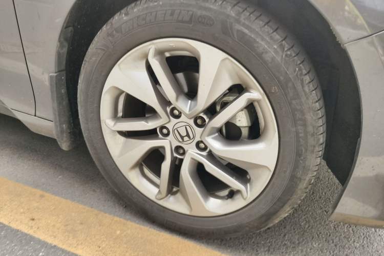 Used Honda Accord 2018 260TURBO Luxury Edition China VI Right Front Wheel Hub