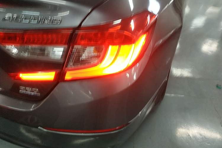 Used Honda Accord 2018 260TURBO Elite Edition China VI Right Rear Taillight