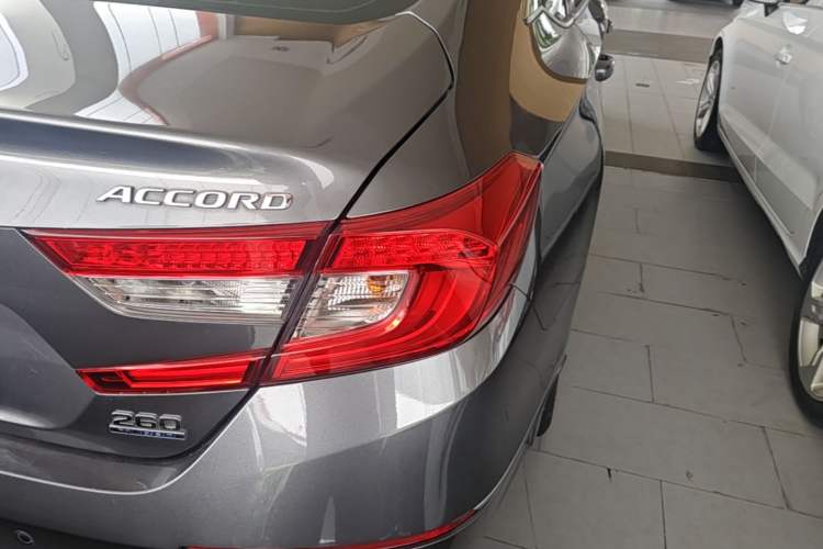Used Honda Accord 2018 260TURBO Luxury Edition China VI Right Rear Taillight